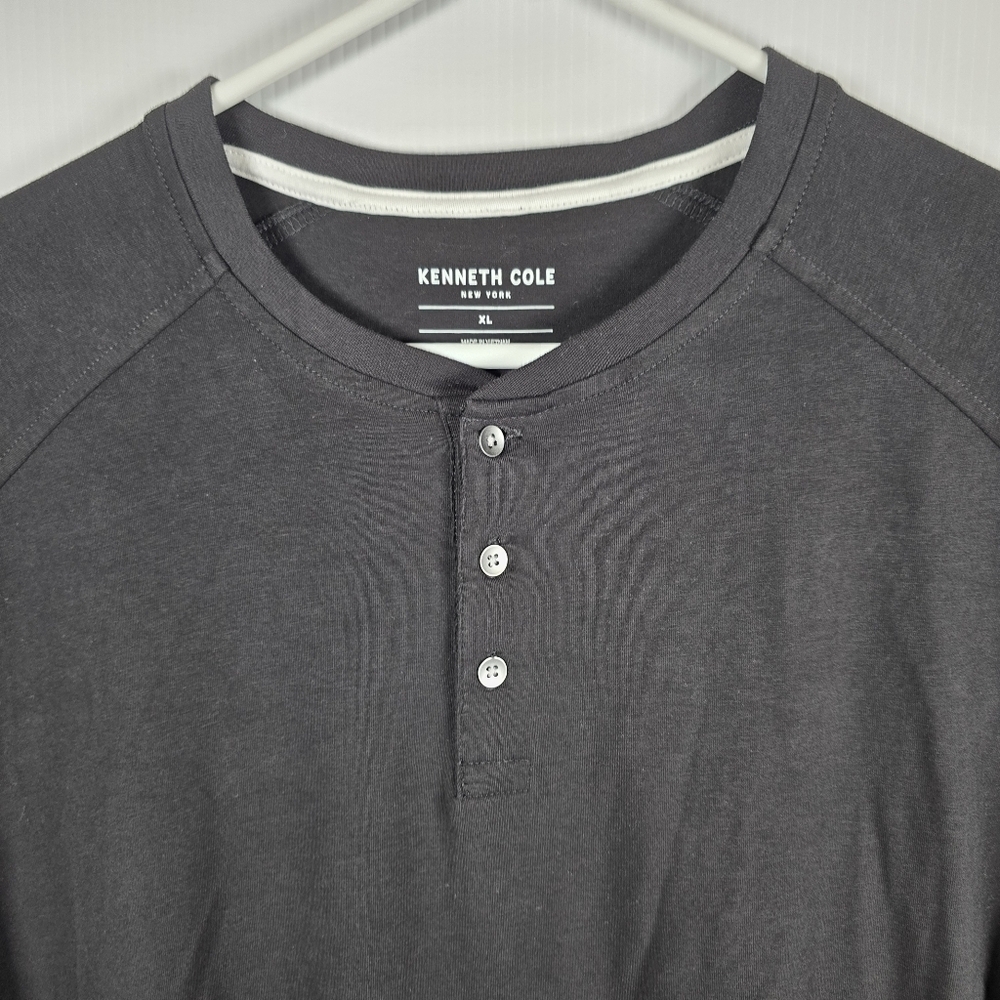 NWOT Kenneth Cole Black Short Sleeve Henley Tee Cotton /Spandex Size XL - Picture 3 of 7